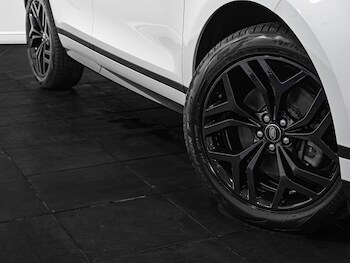 Used Land Rover Range Rover Evoque 2023 for sale - 77274057: Photo