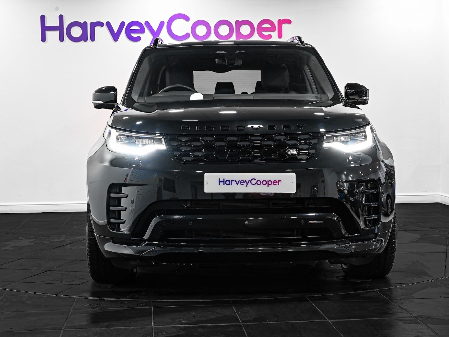 Used Land Rover Discovery 2023 for sale - 76872530: Photo 15