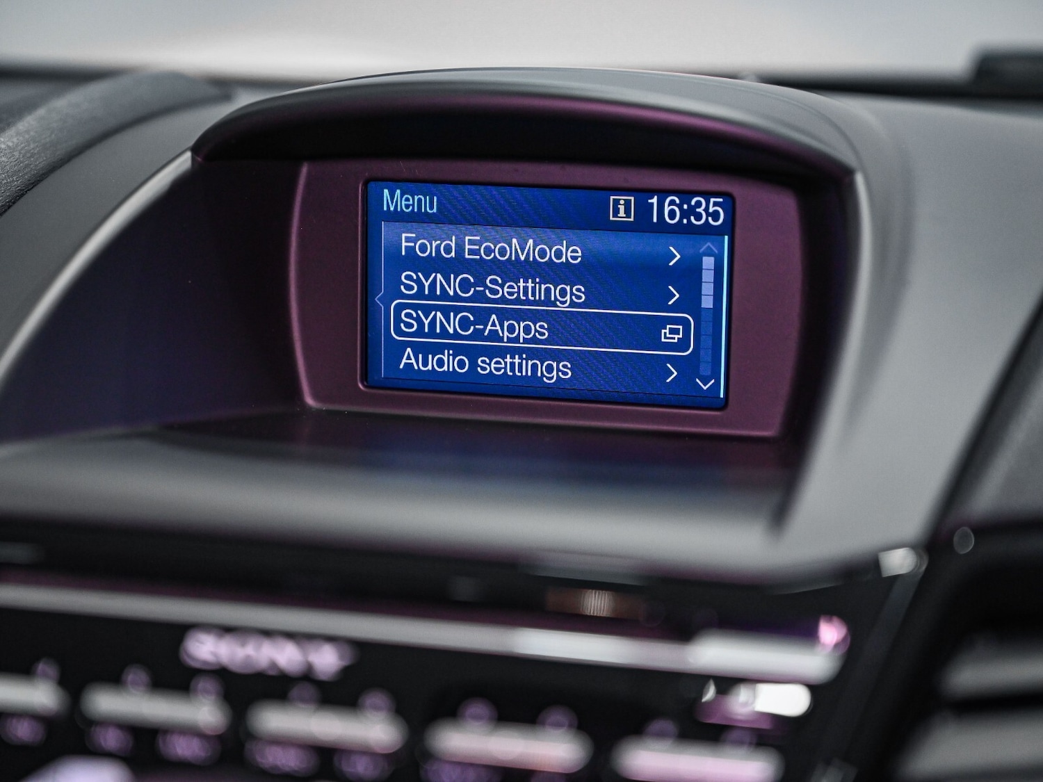 Used Ford Fiesta 2016 for sale - 77247931: Photo 13