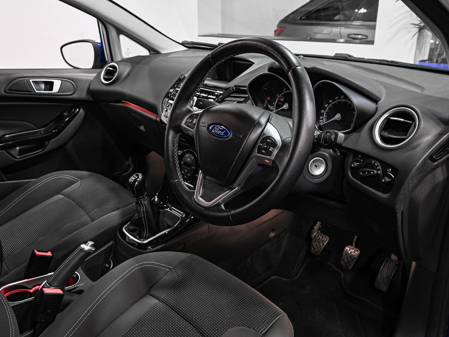 Used Ford Fiesta 2016 for sale - 77247931: Photo 2