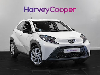 2022 - 1.0 VVT-i Pure 5dr Auto