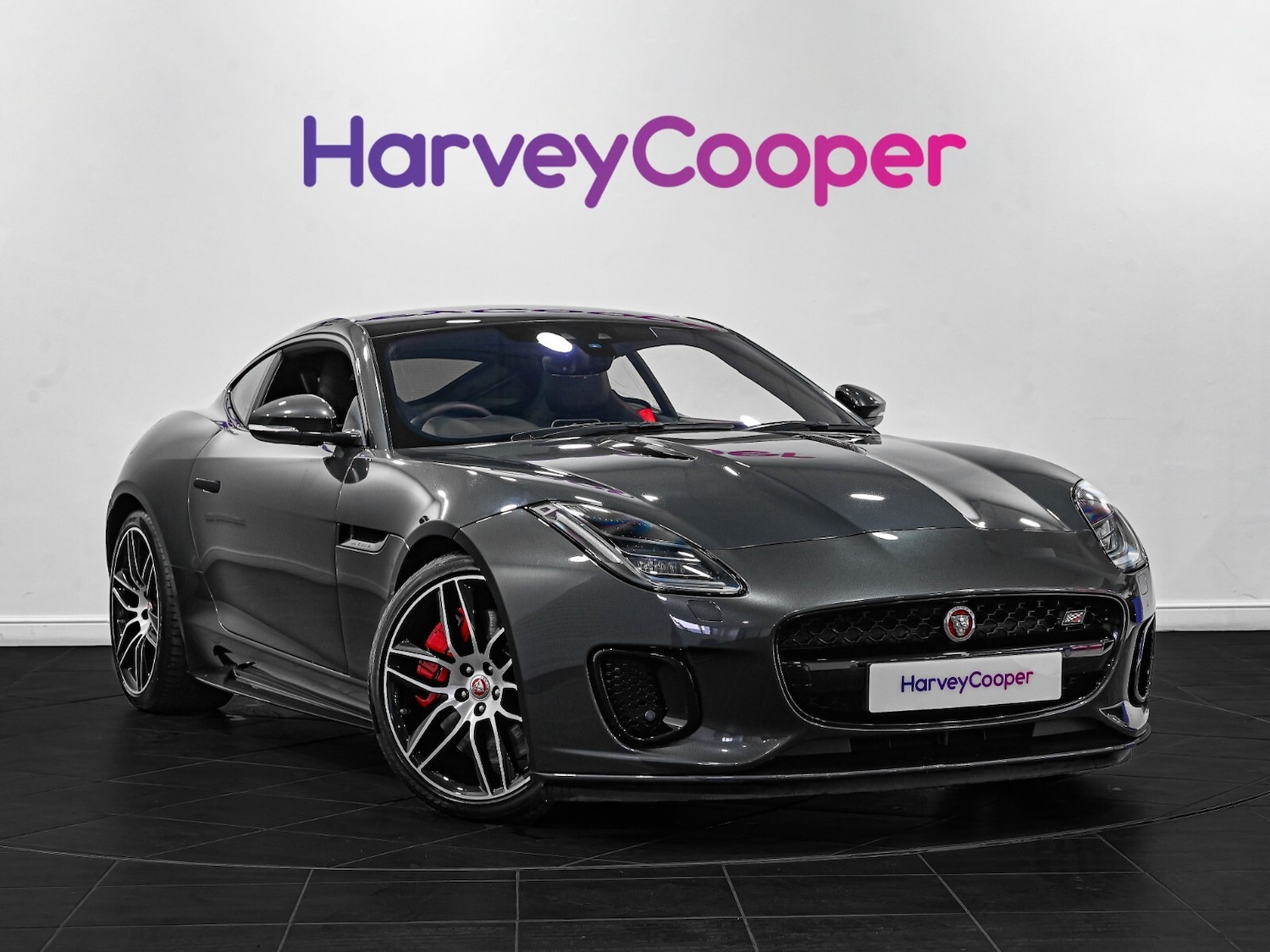 Used Jaguar F-Type 2019 for sale - 76074438: Photo 1