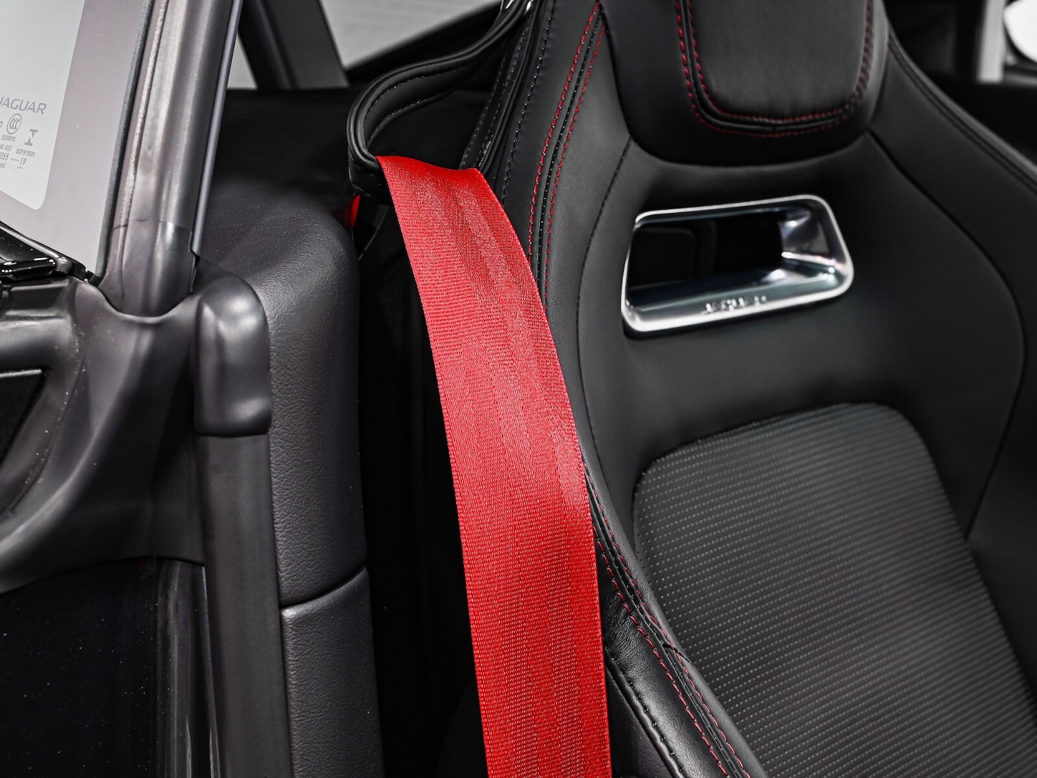 Used Jaguar F-Type 2019 for sale - 76074438: Photo 12