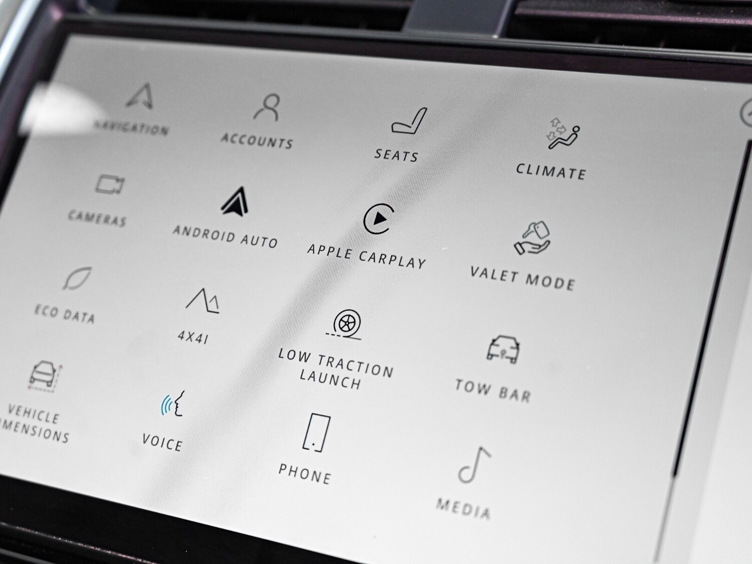 Used Land Rover Discovery 2023 for sale - 78094626: Photo 15