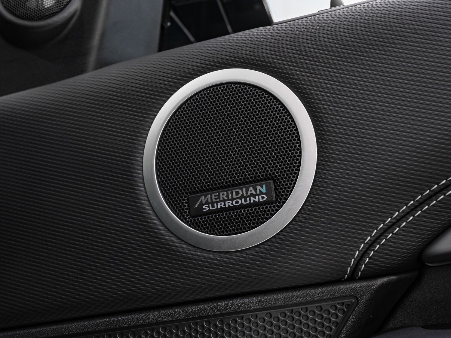 Used Land Rover Discovery 2023 for sale - 78094626: Photo 17