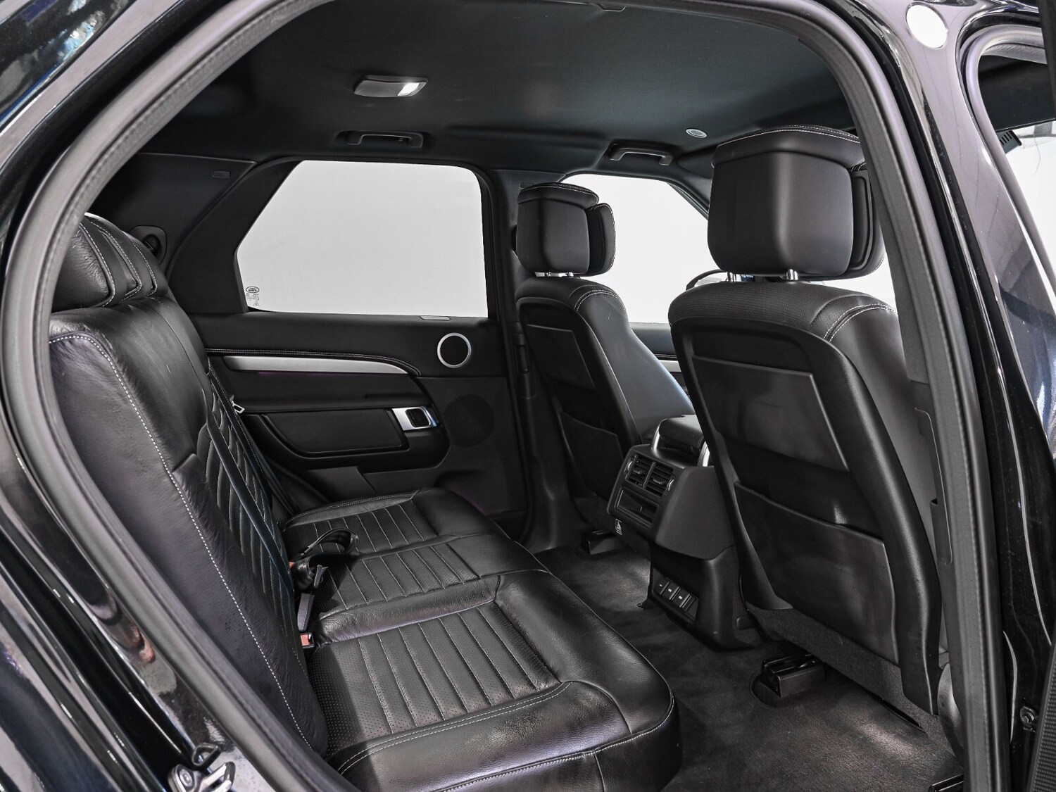 Used Land Rover Discovery 2023 for sale - 78094626: Photo 24