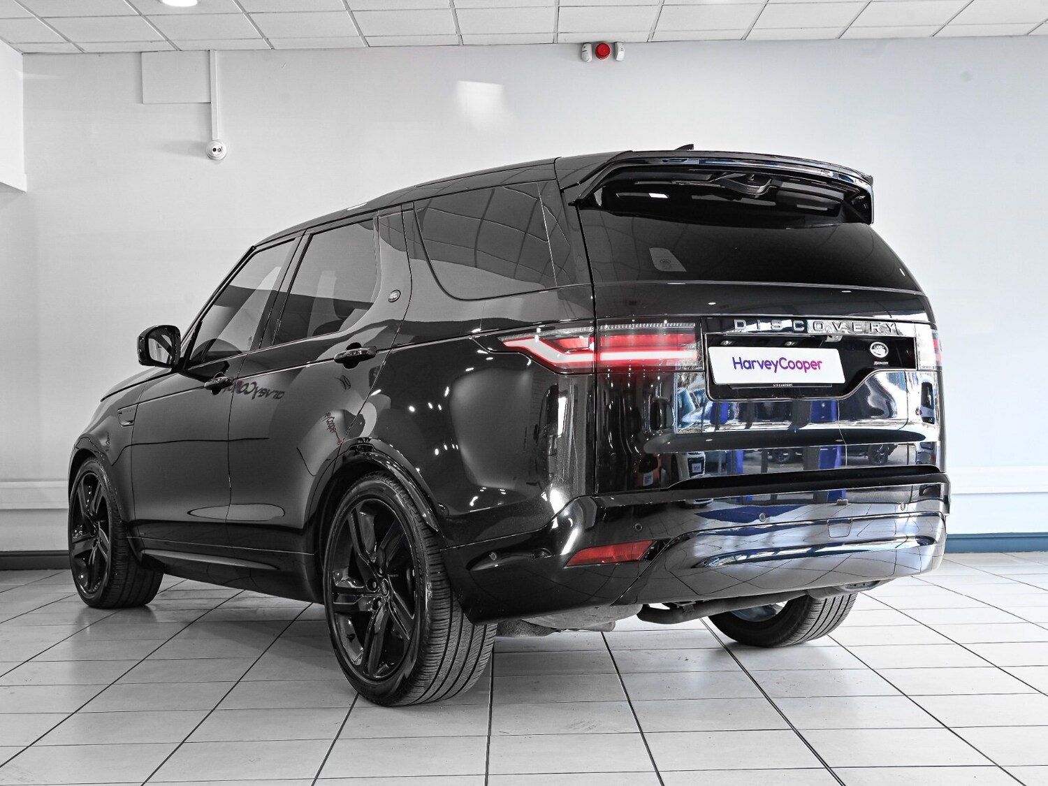 Used Land Rover Discovery 2023 for sale - 78094626: Photo 5