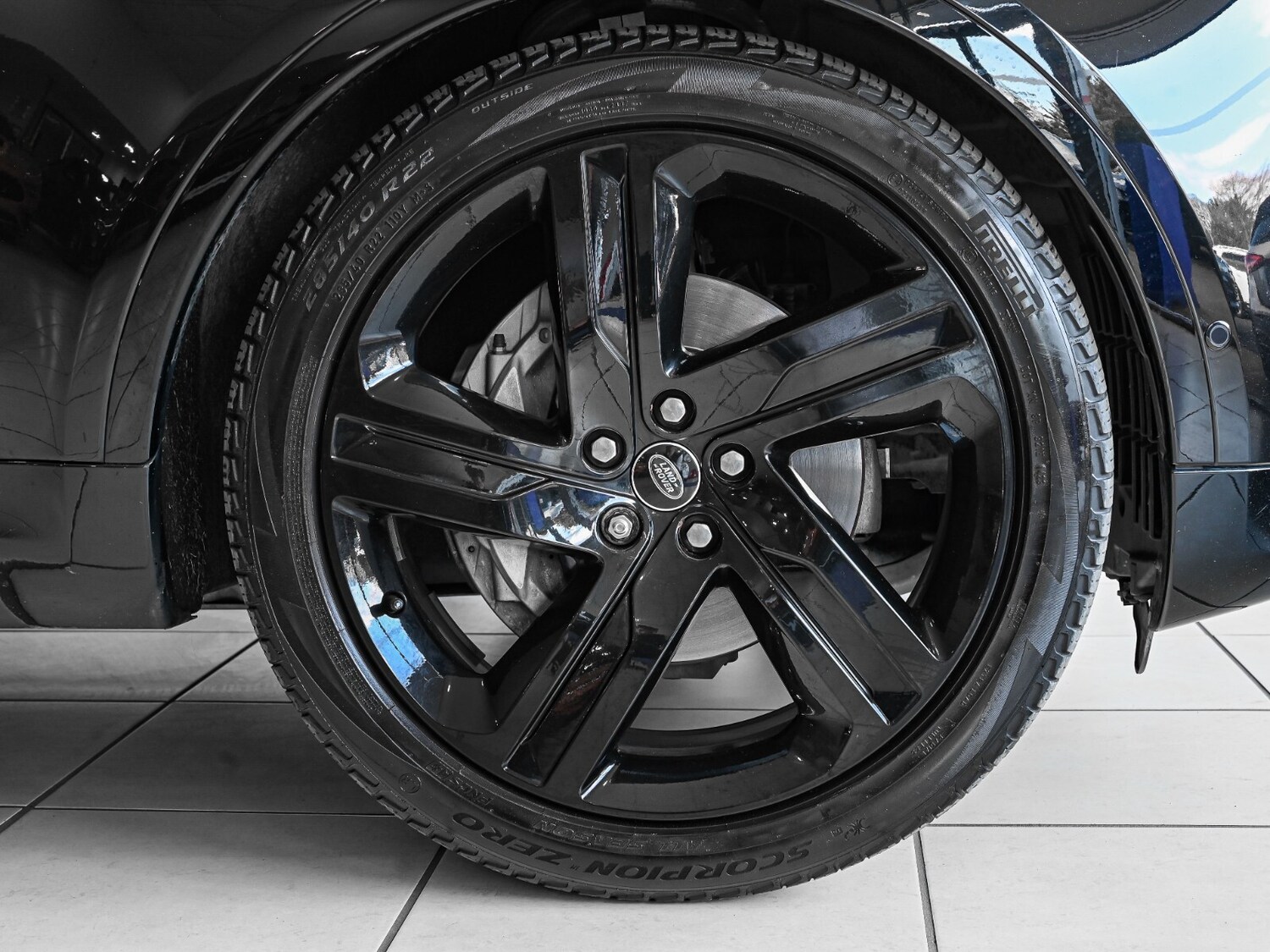 Used Land Rover Discovery 2023 for sale - 78094626: Photo 6