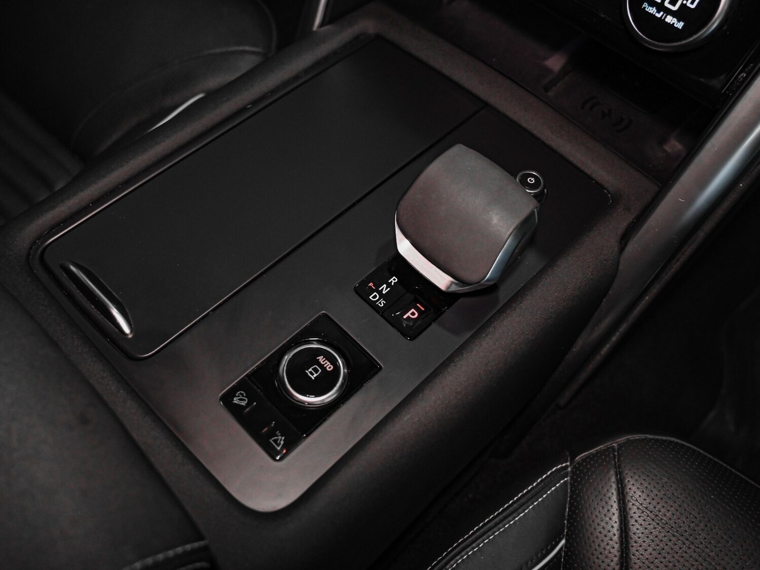 Used Land Rover Discovery 2023 for sale - 78094626: Photo 9