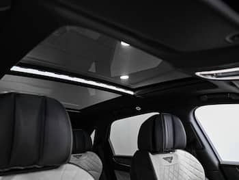 Used Bentley Bentayga 2018 for sale - 79640554: Photo