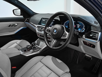 Used BMW 3 Series 2021 for sale - 78941602: Photo