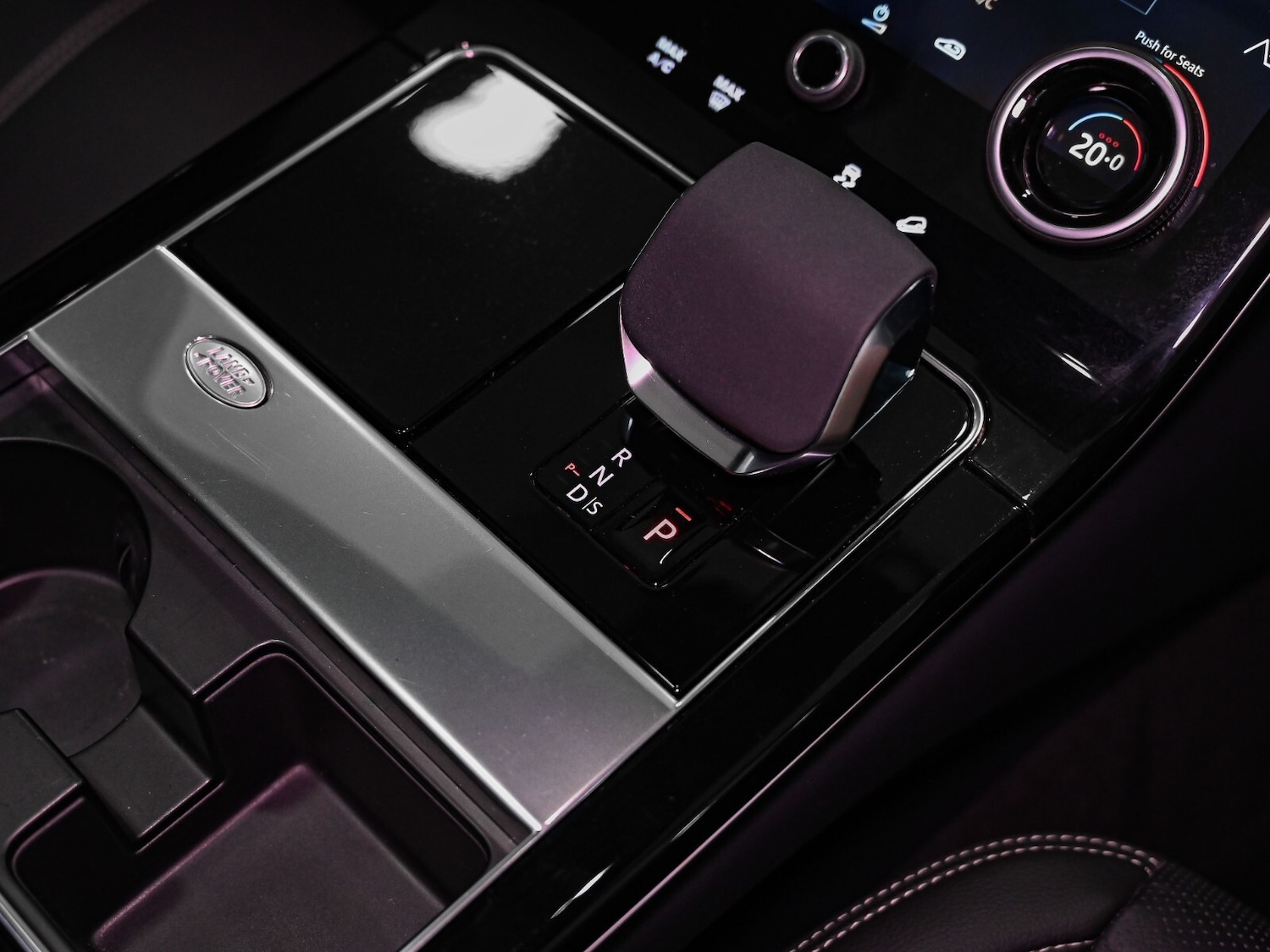 Used Land Rover Range Rover Velar 2022 for sale - 77274060: Photo 12