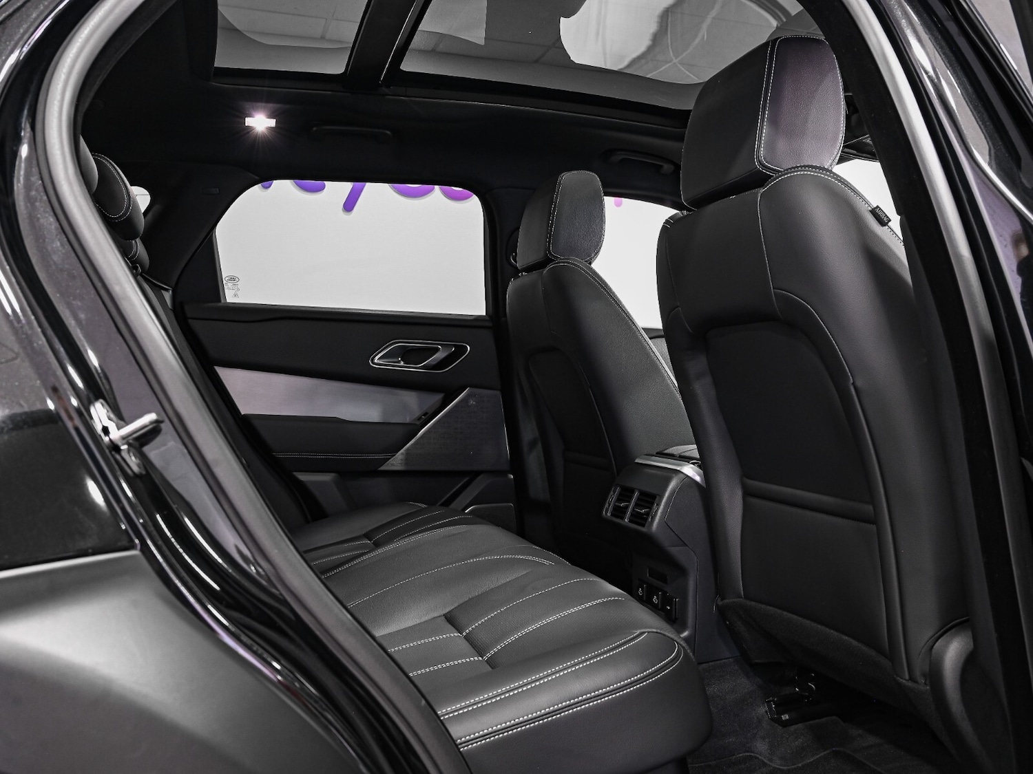 Used Land Rover Range Rover Velar 2022 for sale - 77274060: Photo 21