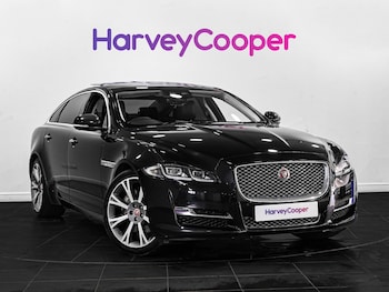 Used Jaguar XJ 2018 for sale - 75783769: Photo
