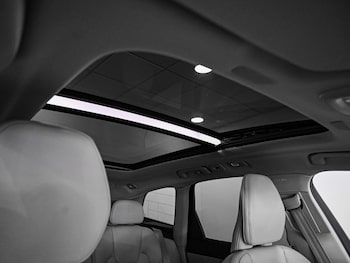 Used Volvo XC60 2023 for sale - 78995187: Photo
