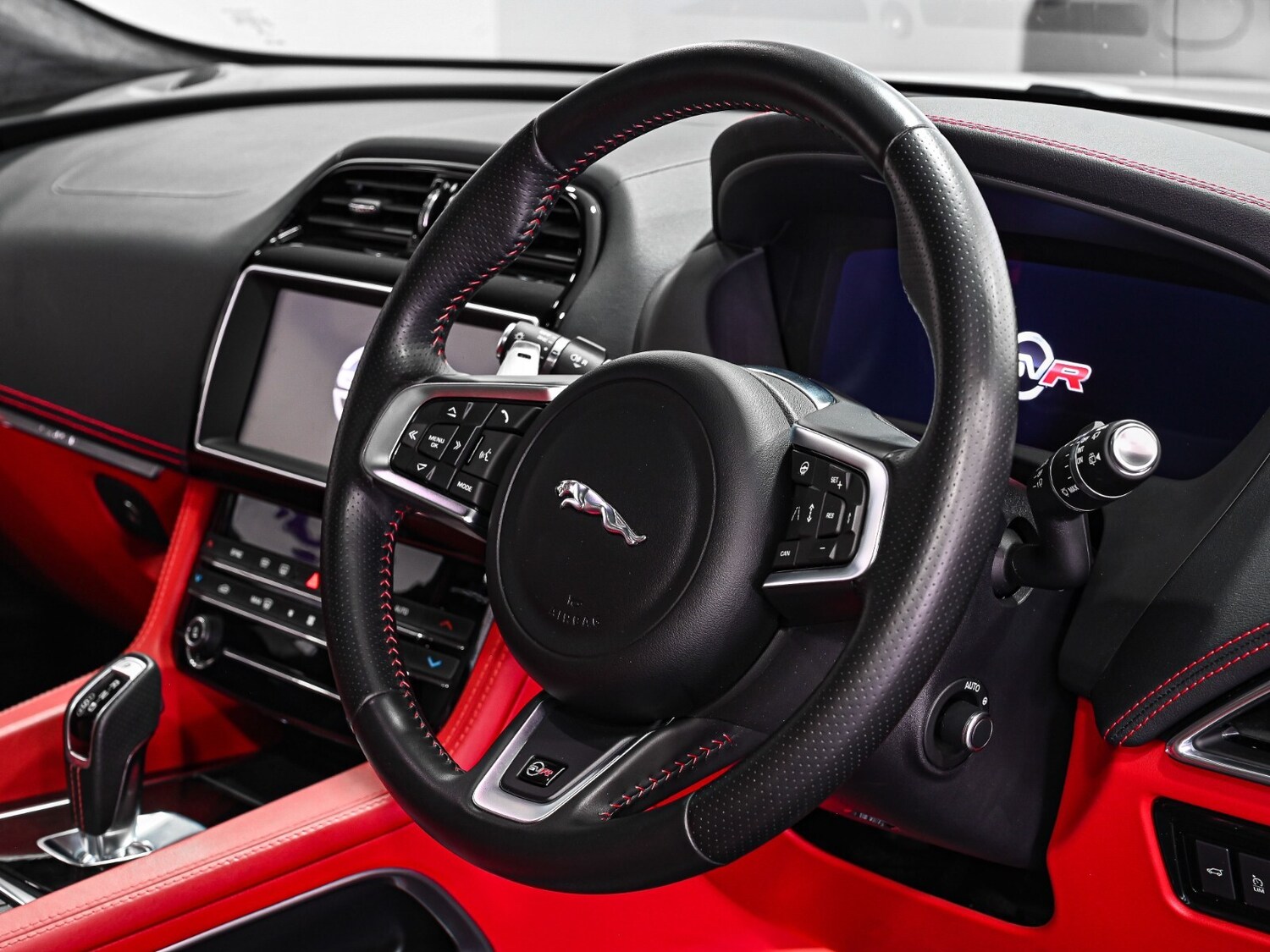 Used Jaguar F-Pace 2020 for sale - 78117763: Photo 10