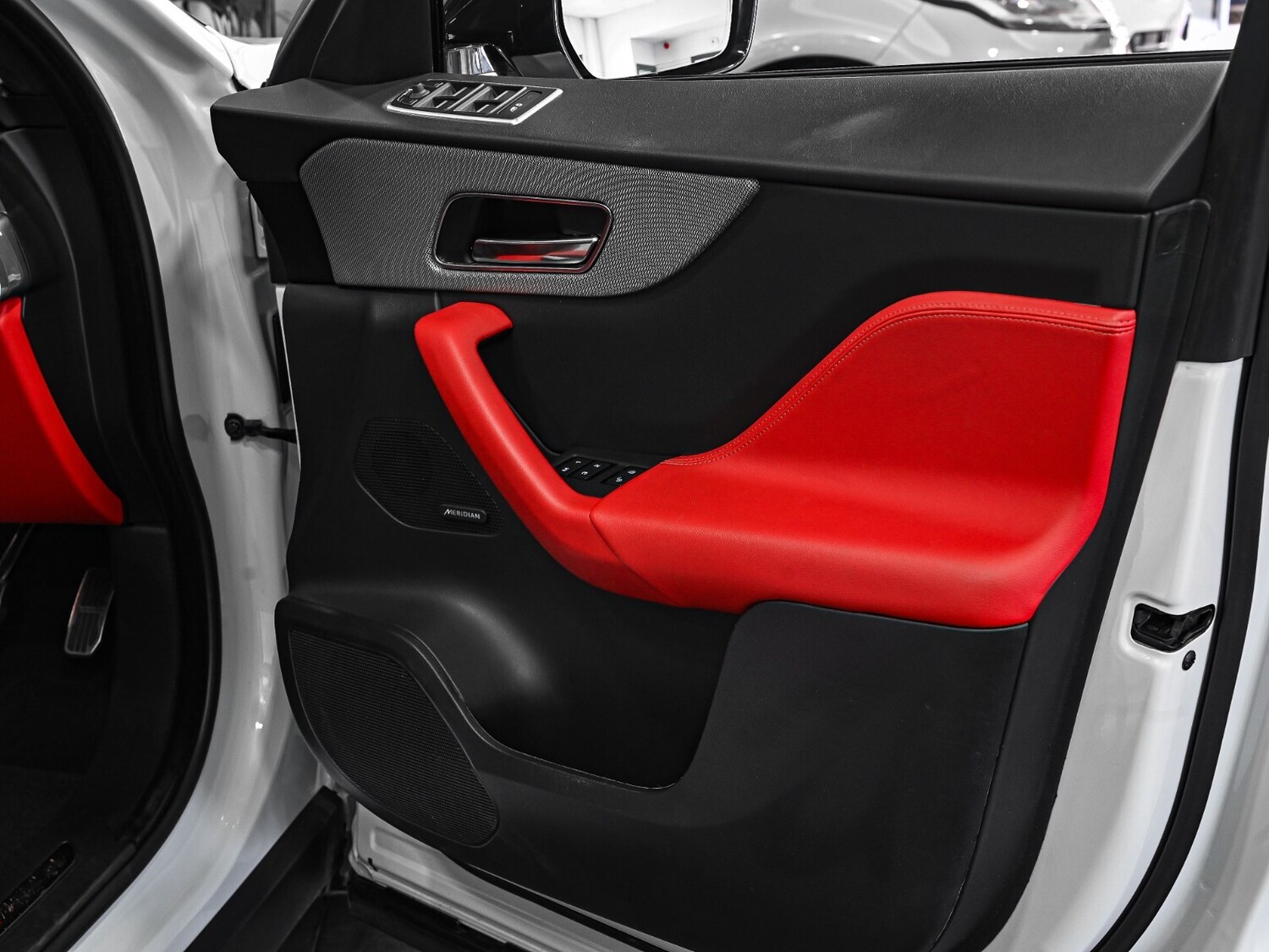 Used Jaguar F-Pace 2020 for sale - 78117763: Photo 30