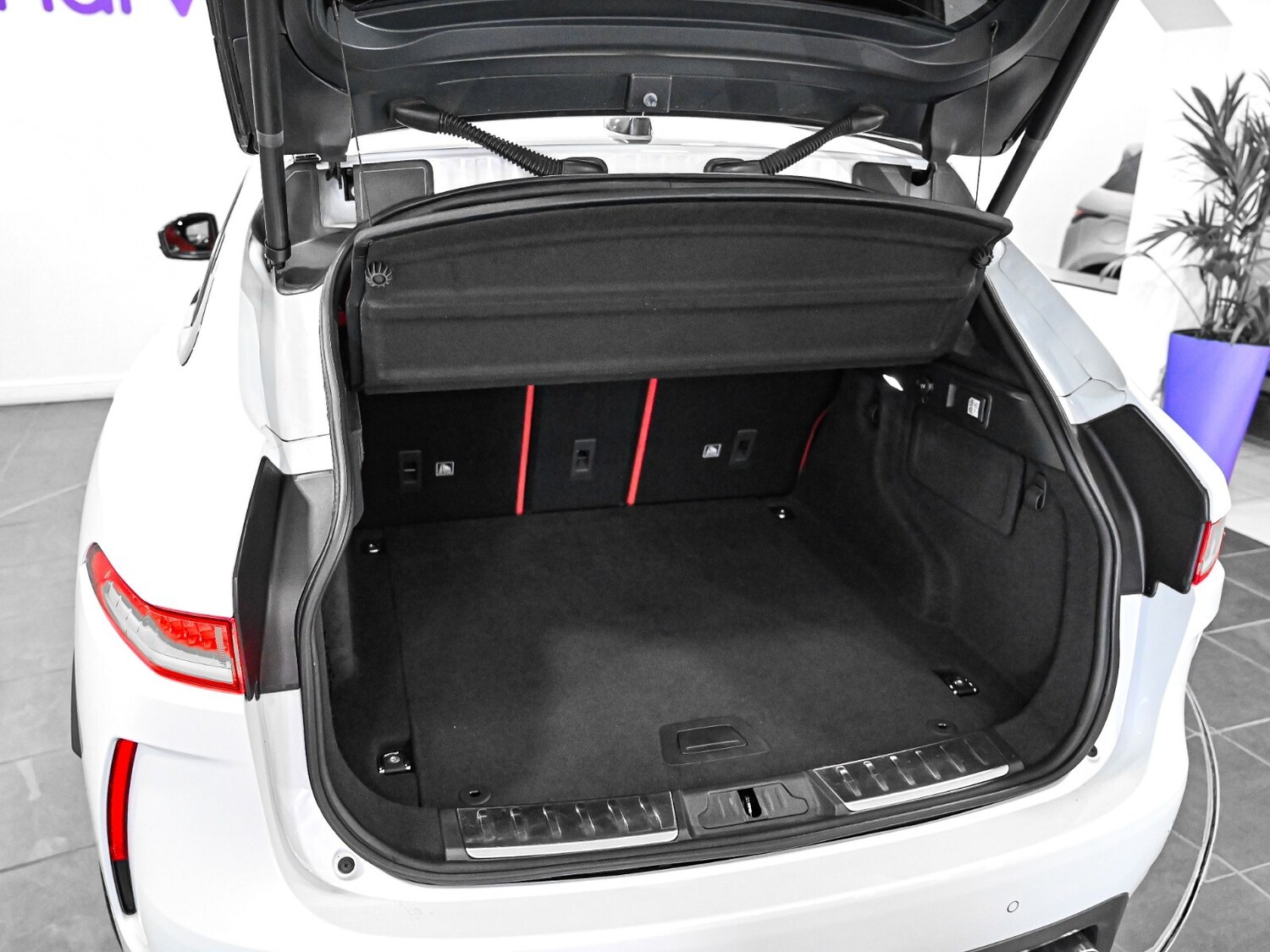 Used Jaguar F-Pace 2020 for sale - 78117763: Photo 34