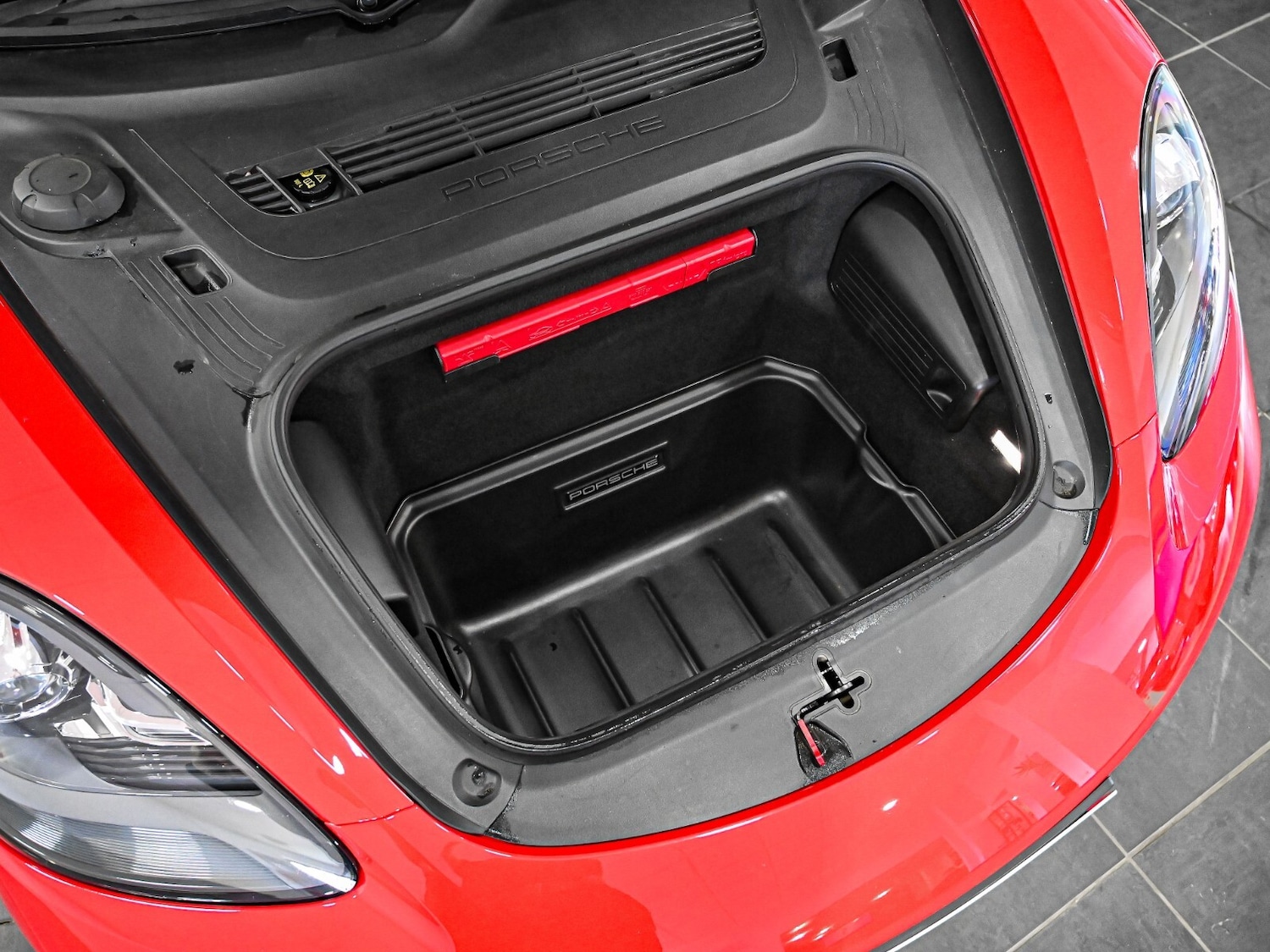 Used Porsche Boxster 2016 for sale - 76871222: Photo 26