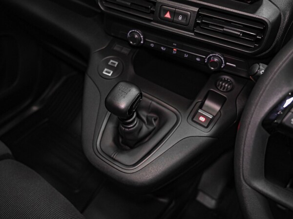 Used Toyota ProAce 2024 for sale - 75691951: Photo 8