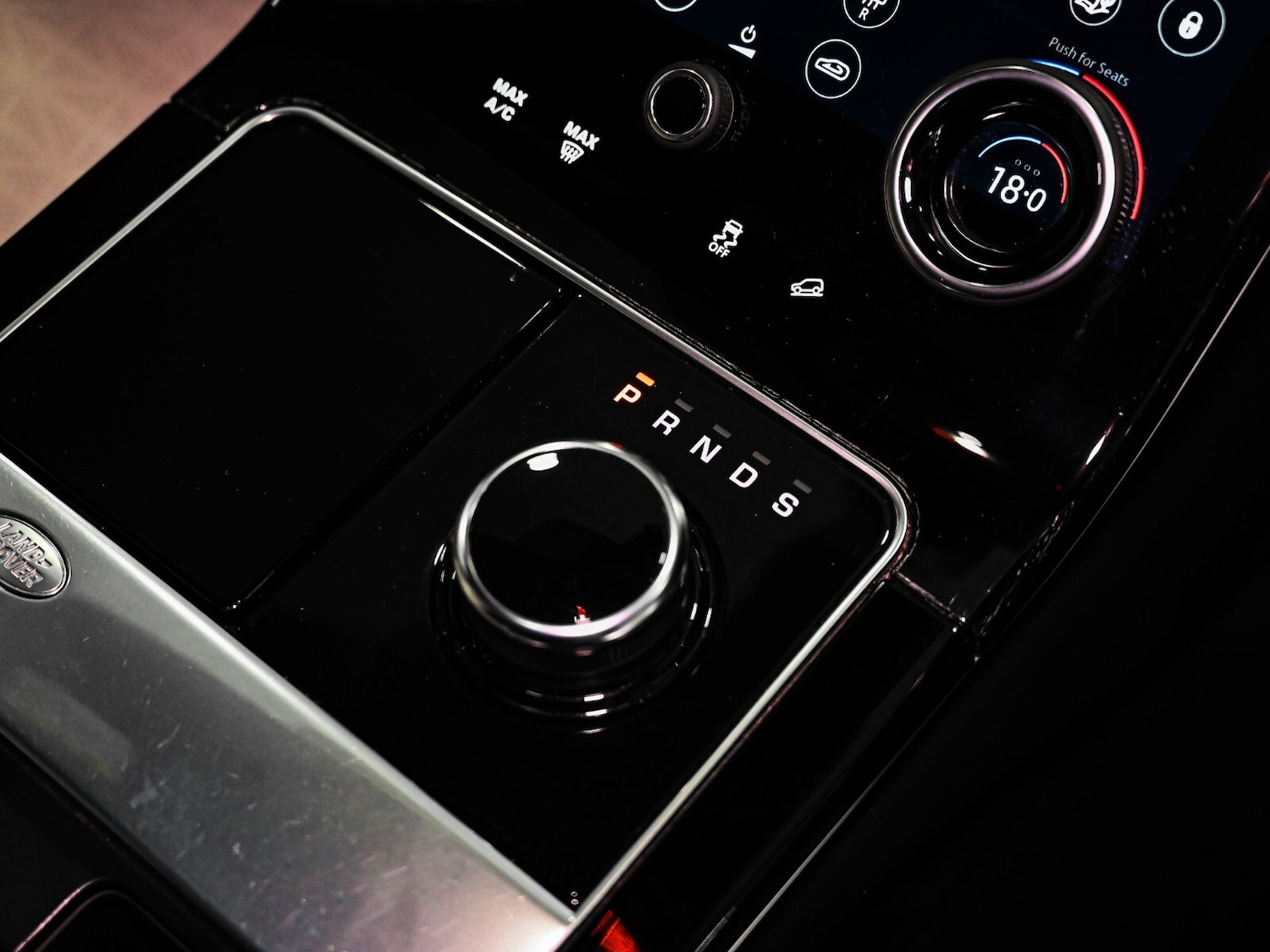 Used Land Rover Range Rover Velar 2019 for sale - 77218838: Photo 14