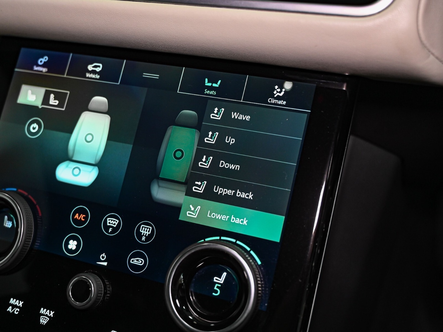 Used Land Rover Range Rover Velar 2019 for sale - 77218838: Photo 16