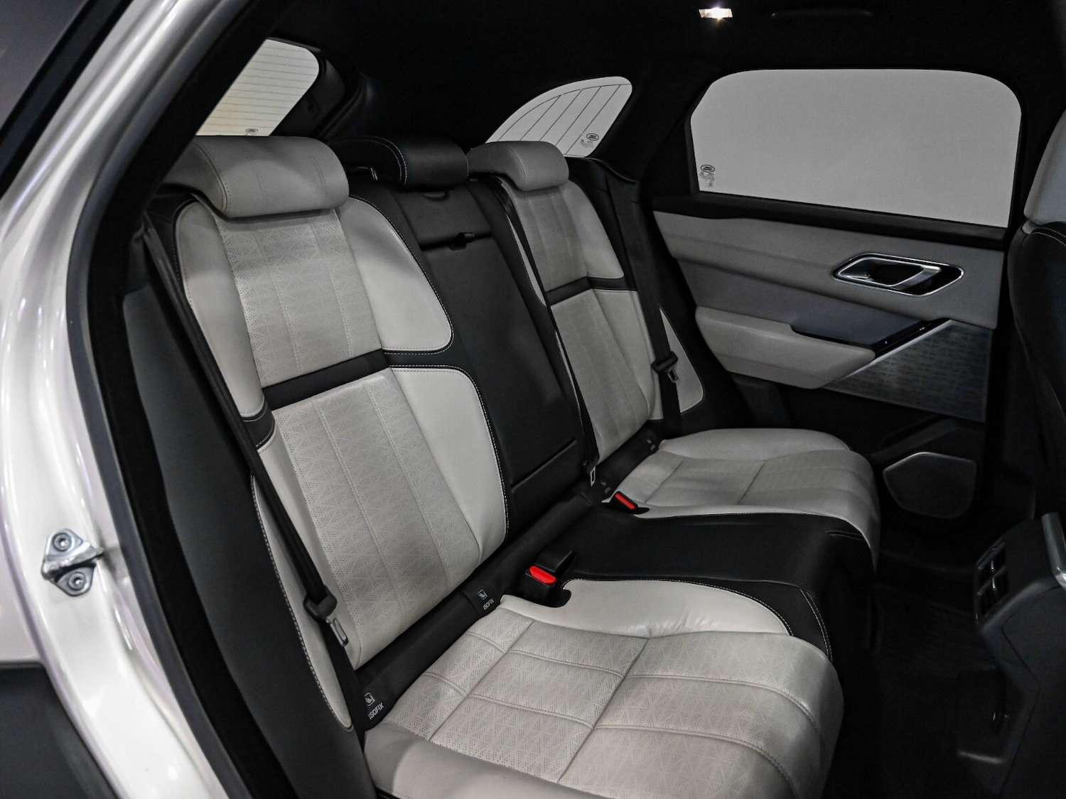 Used Land Rover Range Rover Velar 2019 for sale - 77218838: Photo 31