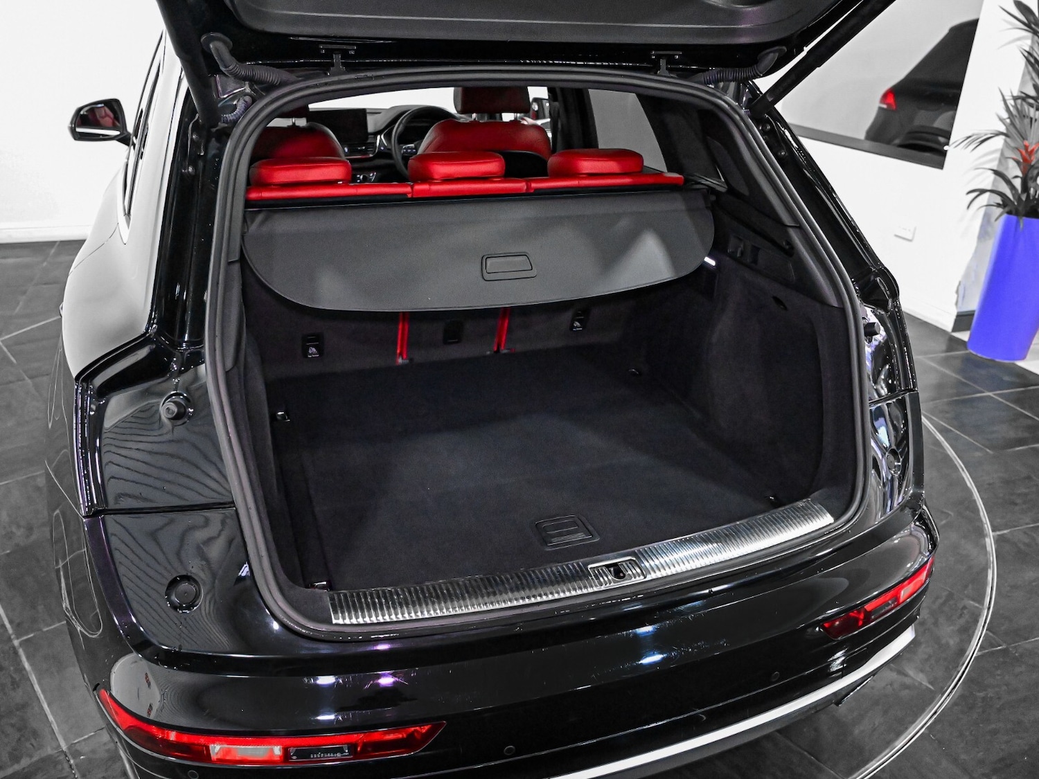 Used Audi Q5 2023 for sale - 76872521: Photo 27