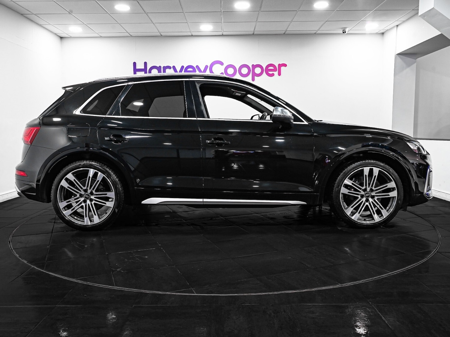Used Audi Q5 2023 for sale - 76872521: Photo 4
