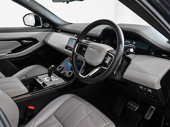 Used Land Rover Range Rover Evoque 2023 for sale - 78123135: Photo