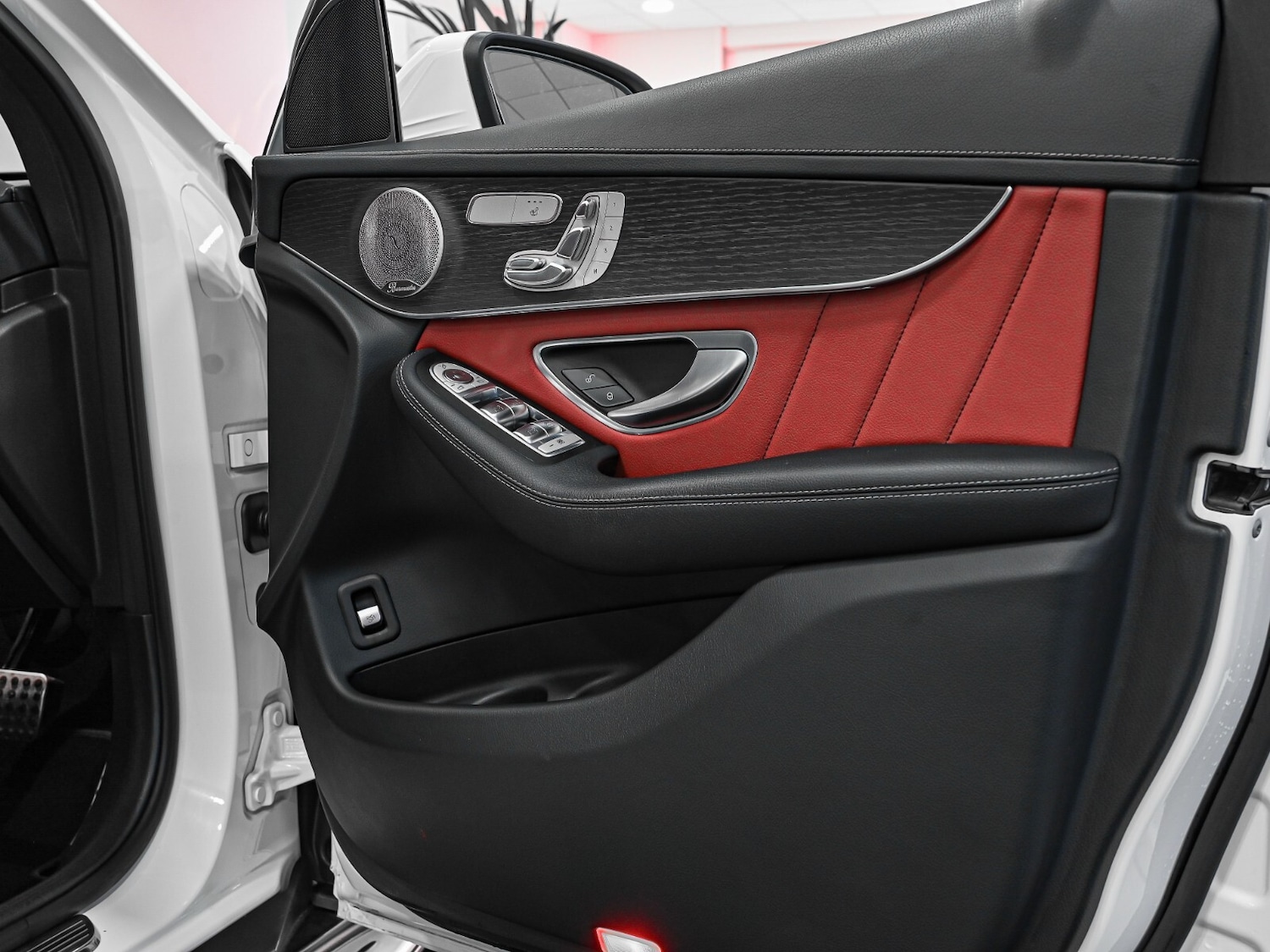 Used Mercedes-Benz GLC 2021 for sale - 77198202: Photo 23