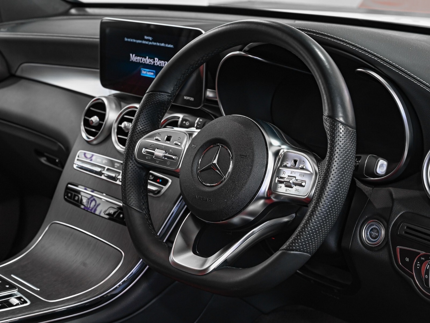 Used Mercedes-Benz GLC 2021 for sale - 77198202: Photo 8