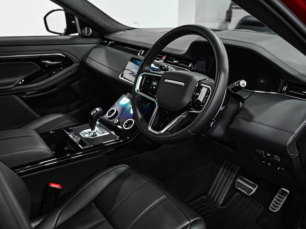 Used Land Rover Range Rover Evoque 2023 for sale - 76191190: Photo 2