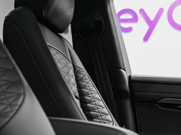 Used Land Rover Range Rover Evoque 2023 for sale - 76191190: Photo 3