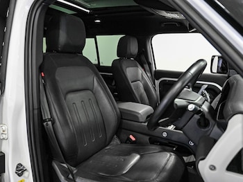 Used Land Rover Defender 2021 for sale - 79321143: Photo