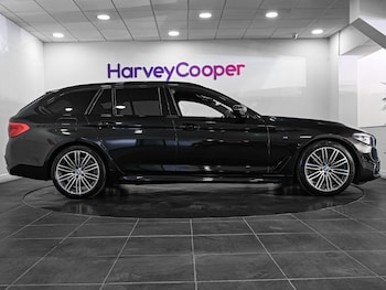 Used BMW 5 Series 2020 for sale - 79256456: Photo