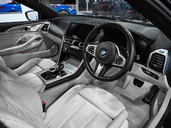 Used BMW 8 Series 2021 for sale - 77239510: Photo