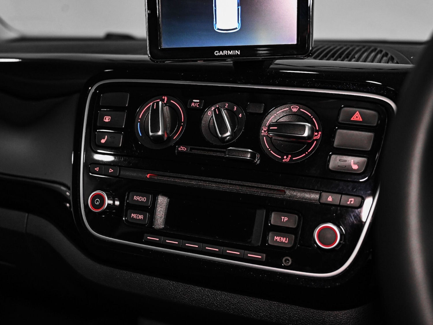 Used Volkswagen up! 2014 for sale - 76817809: Photo 10