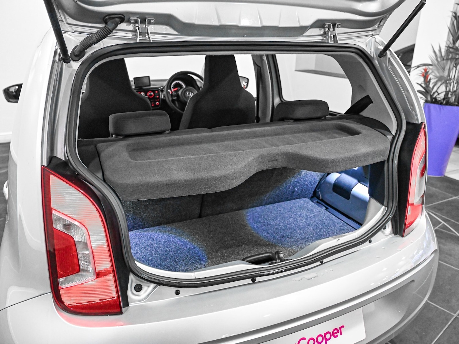 Used Volkswagen up! 2014 for sale - 76817809: Photo 19