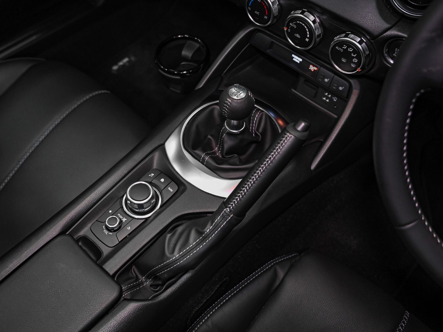 Used Mazda MX-5 2023 for sale - 76556939: Photo 10