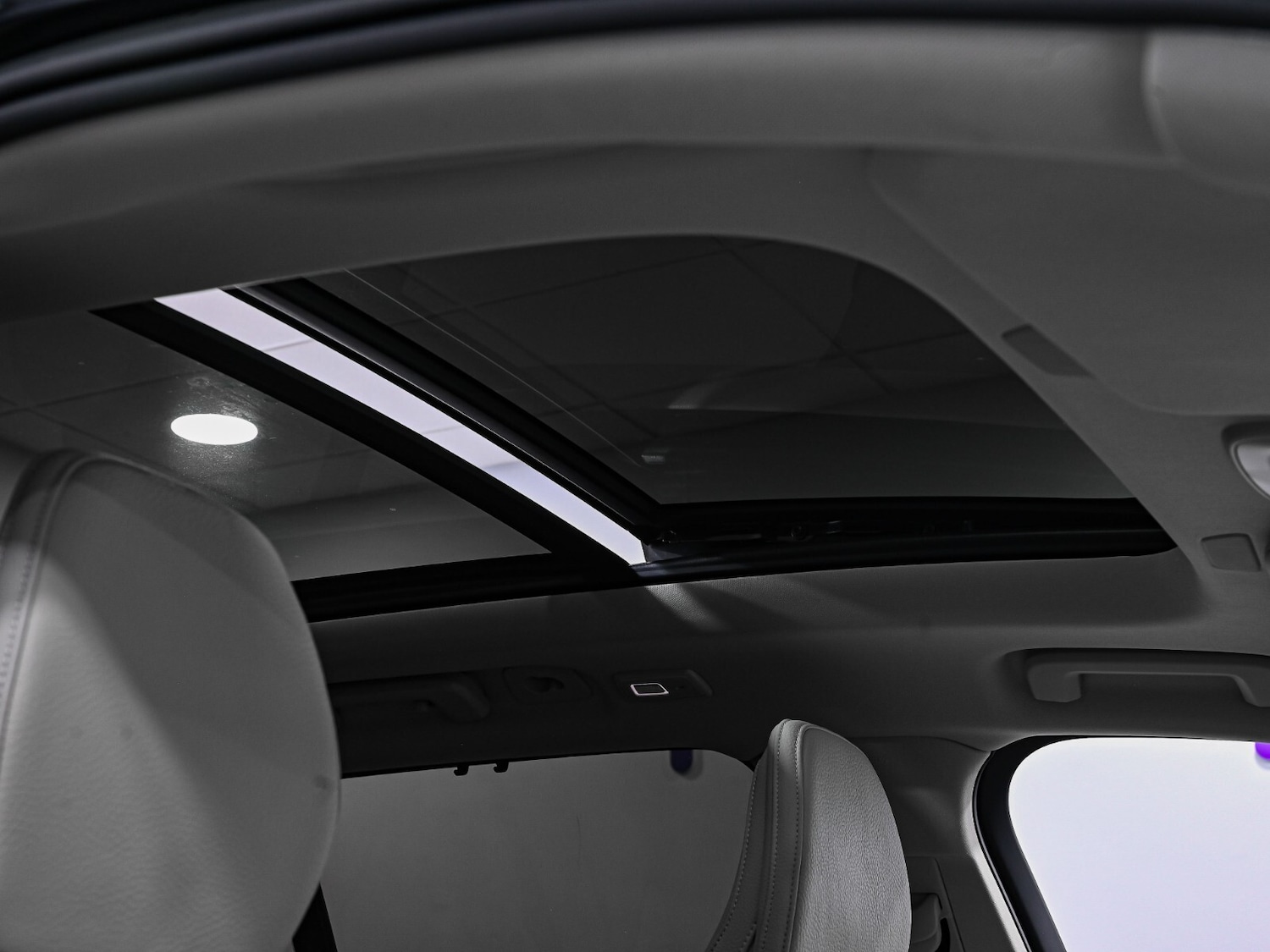 Used Volvo XC90 2022 for sale - 76921884: Photo 4