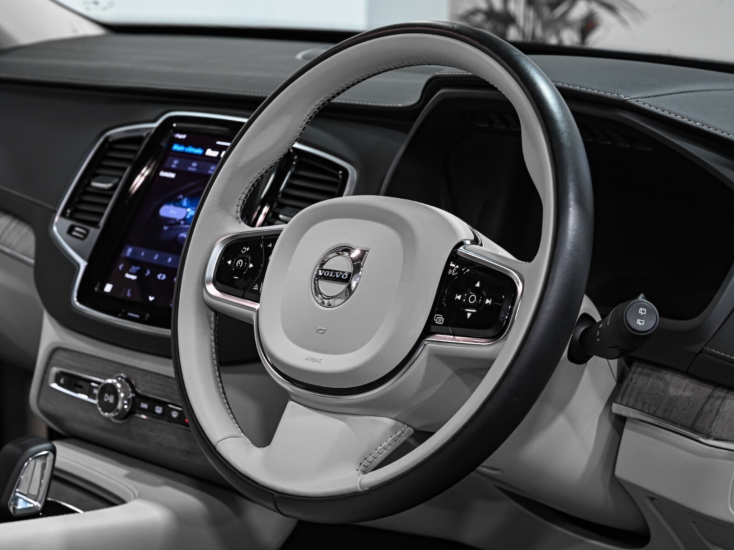 Used Volvo XC90 2022 for sale - 76921884: Photo 8