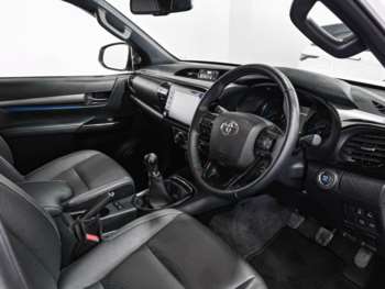 Used Toyota Hilux 2023 for sale - 74503971: Photo