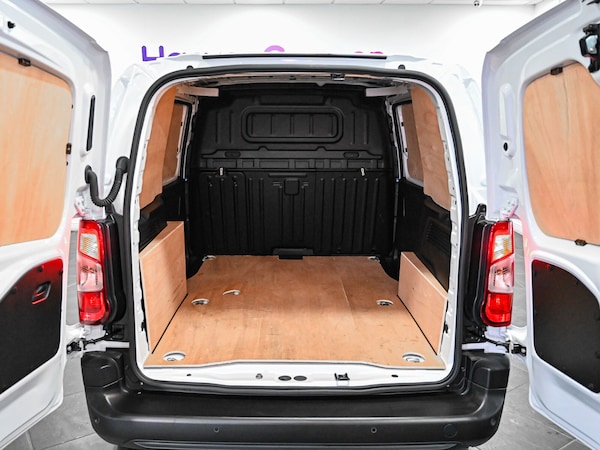 Used Toyota ProAce 2024 for sale - 75692030: Photo 23