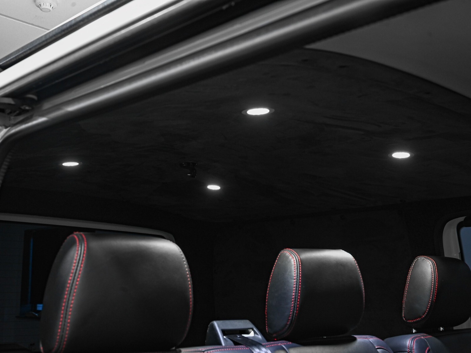 Used Volkswagen Transporter 2018 for sale - 76870615: Photo 19