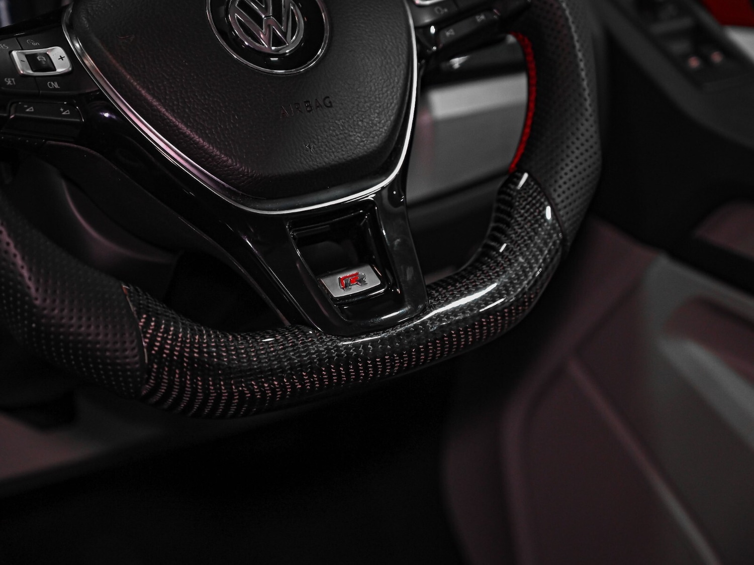 Used Volkswagen Transporter 2018 for sale - 76870615: Photo 9