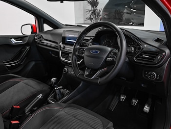 Used Ford Fiesta 2018 for sale - 77075706: Photo