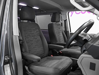 Used Volkswagen Transporter Shuttle 2020 for sale - 75526719: Photo