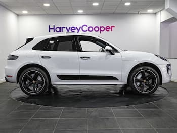 Used Porsche Macan 2020 for sale - 79747459: Photo