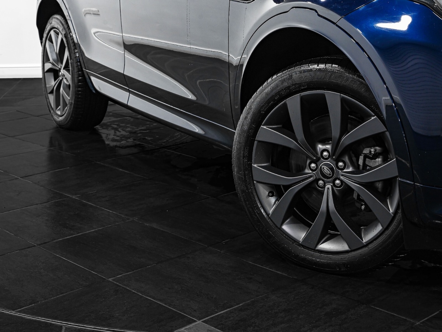 Used Land Rover Discovery Sport 2022 for sale - 76872356: Photo 18